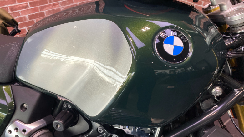 24MY BMW R12 Ninet